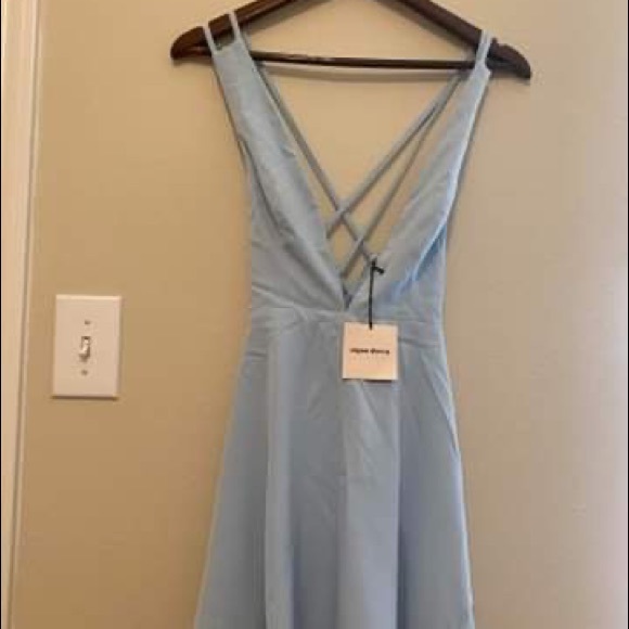 New superdown sammie seep V skater dress - Picture 3 of 3